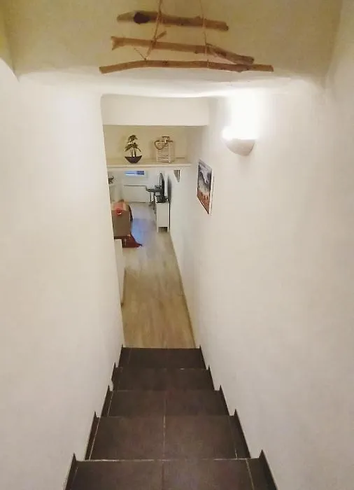 Logement à Cannes Suquet, emplacement privilégié-1