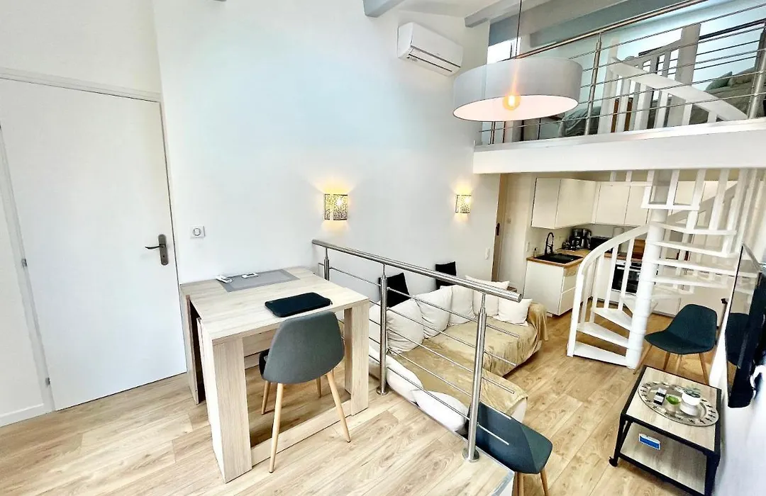 New loft 1 bedroom flat cannes croisette Palais des festivals-1