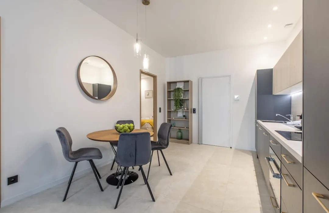 Residence Meynadier - apartments - New - AC - Wifi - Close Beach&Palais - LRA Cannes-1
