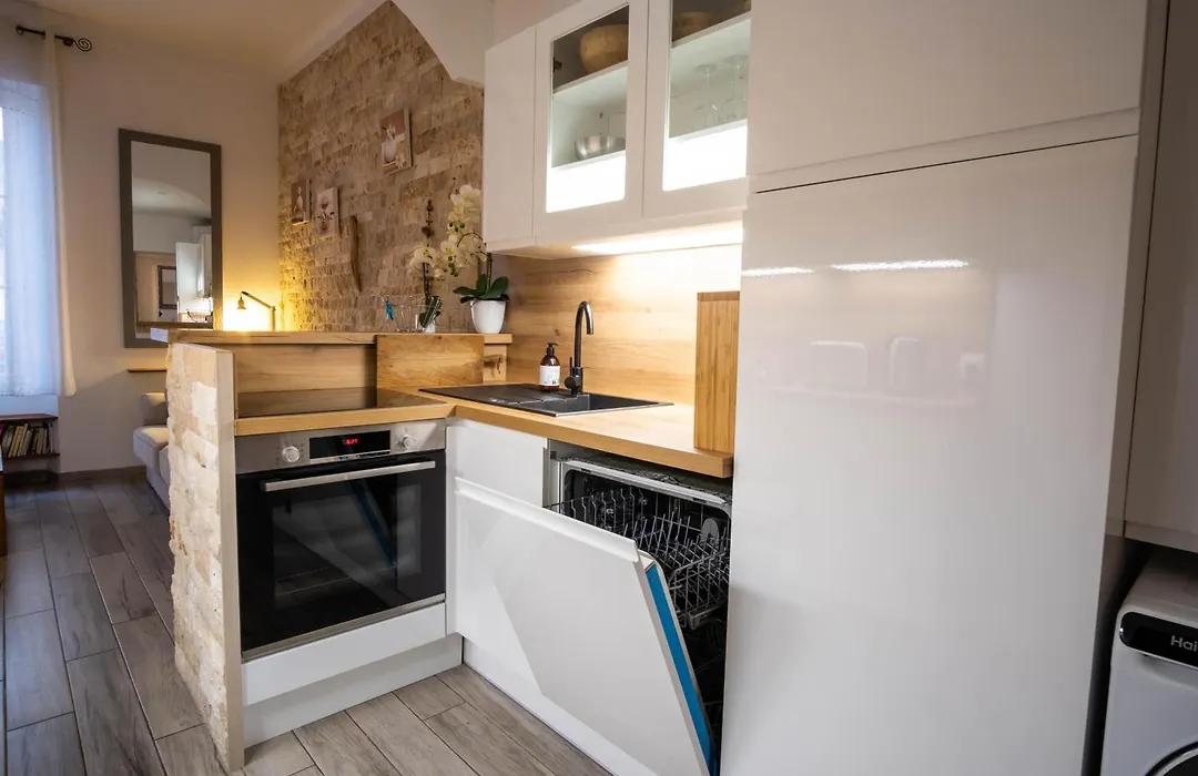Appartement très cosy avec cour-1