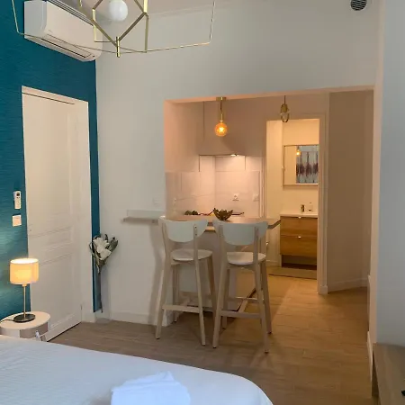 Villa les Fougeres Studio jardin-3