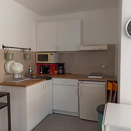 Studio 4 Pers, Terrasse, Climatisation, Parking Inclus-3