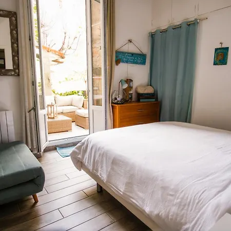 Appartement très cosy avec cour-3
