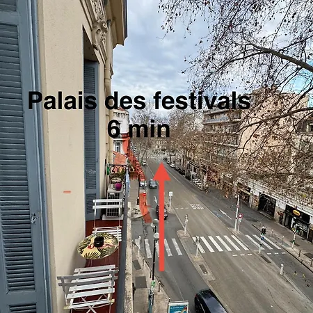Appartement Bourgeois à 5 min à pied du centre-2
