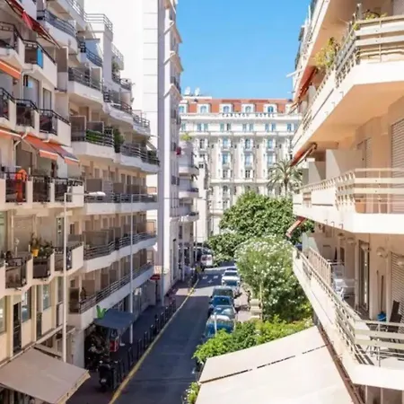 Appartement luxueux 110m collé au prestigieux hôtel le MARTINEZ-2