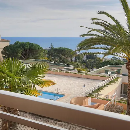 Auré-Parking-Piscine-Terrasse-VCA-3