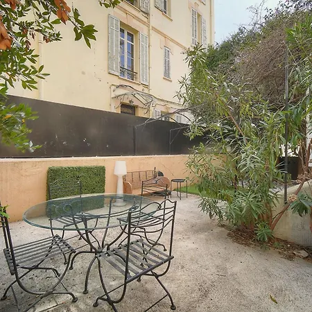 Sublime appartement luxe T3 incroyable Jardin Plein cœur Cannes-3