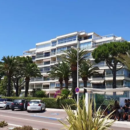 Appartement les pieds dans l'eau-3