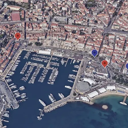 Appartement 33 m2 comme une junior suite - vue Port et Palais des festivals-2