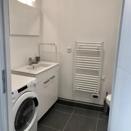 Appartement 5MN plages CANNES la Bocca-2