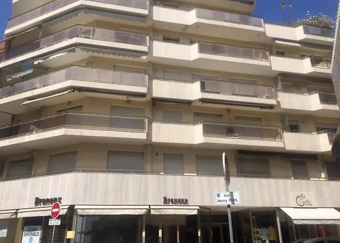 Somptueux logement,Cannes Croisette,4 Étoiles****