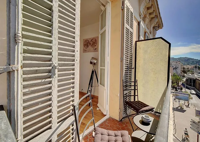 Le ART - 500m des plages - Clim - Verrière Côte d'Azur Cannes