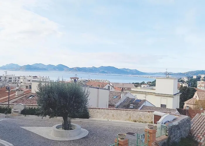 Logement à Cannes Suquet, emplacement privilégié