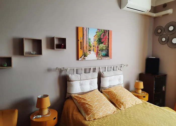 la chambre de CLEO Cannes