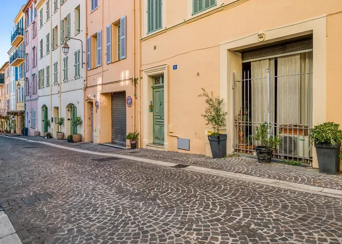 Magnifique appartement proche de la plage au coeur de Cannes - Welkeys