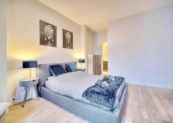 Appartement CROISETTE 8/10 pers à Cannes