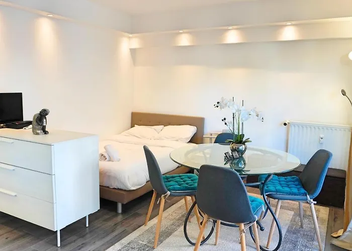 Appartement proche Croisette&Carlton By Palmazur Cannes