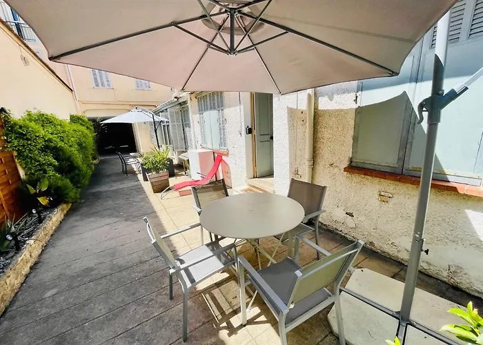 Maisonnette studio bas Suquet, 200m plages, 700m palais, au calme Cannes