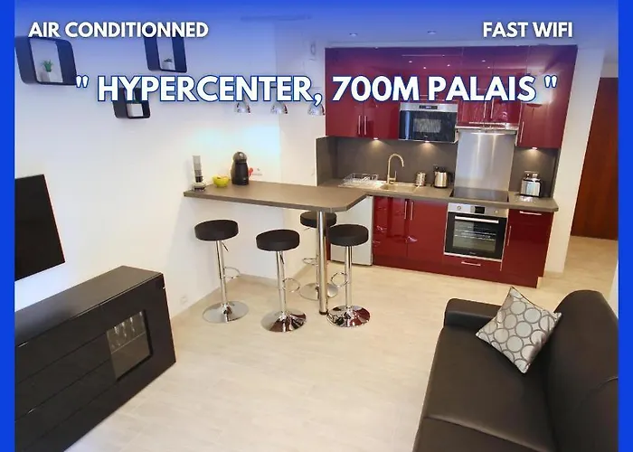 Close Palais - Calm - Brand New Cannes