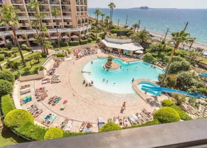 magnifique APPARTEMENT vue mer Parking Piscine Plage Climatisé Cannes