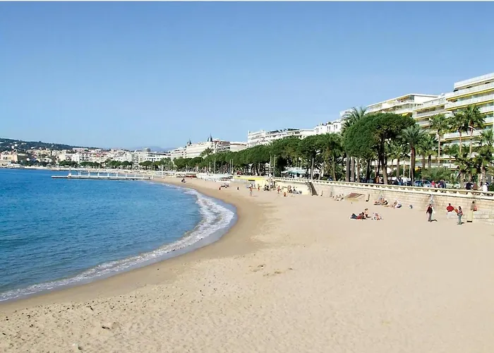 magnifique APPARTEMENT vue mer Parking Piscine Plage Climatisé Cannes