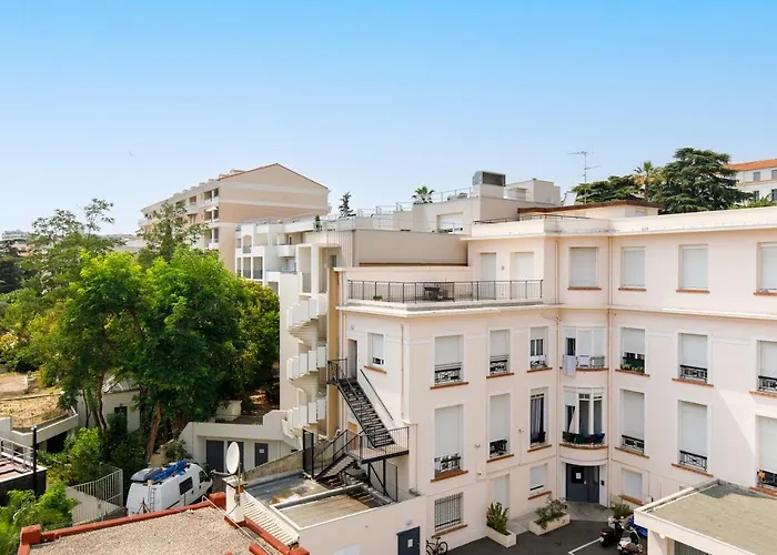 Centre studio plage et festival Cannes