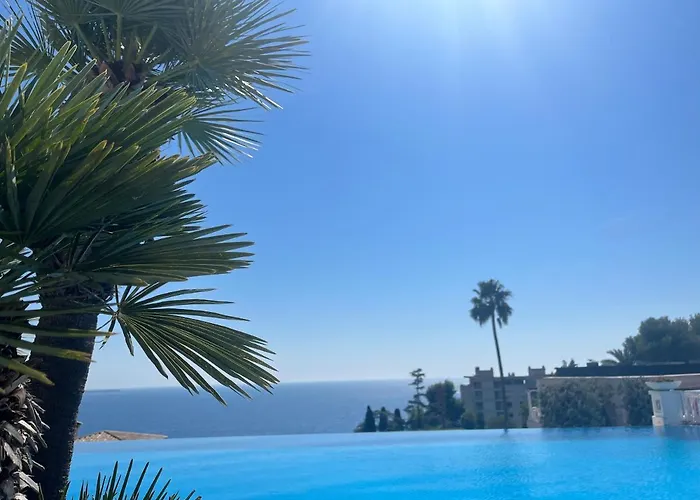 Superbe Appartement Une Chambre Vue Mer Piscine Tennis Cannes