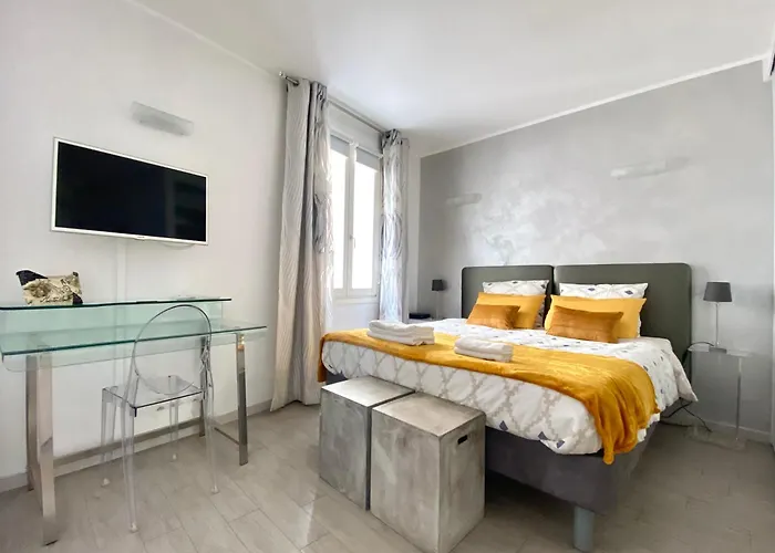 Elegant studio proche Palais des Festivals Cannes