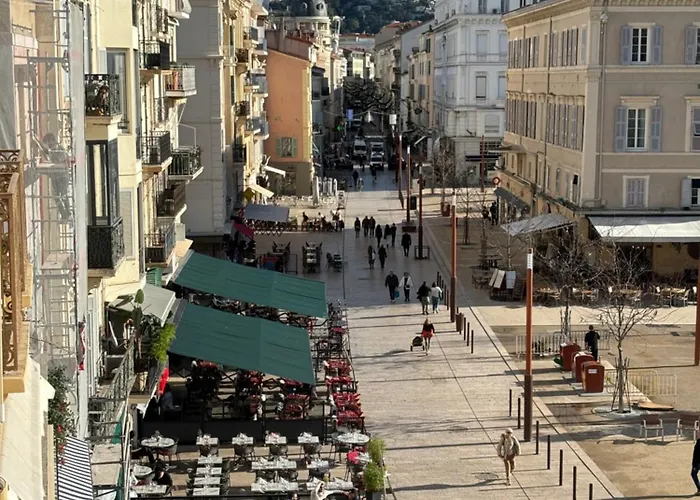Cannes : Agréable et lumineux appartement vue mer