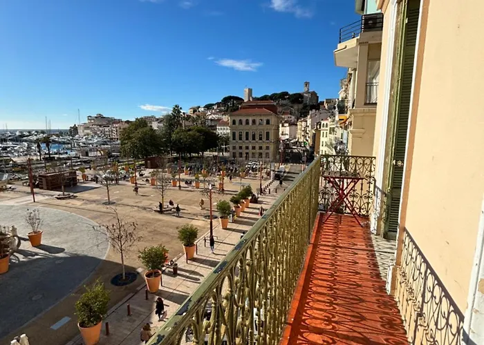 Cannes : Agréable et lumineux appartement vue mer