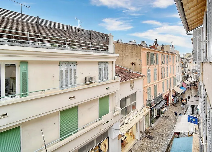 Appartement CROISETTE 8/10 pers à Cannes