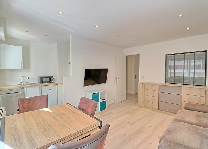 Appartement plein centre proche Palais et plages Cannes