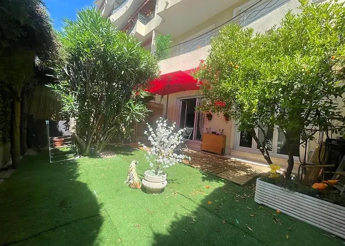Cannes Cosy Oasis