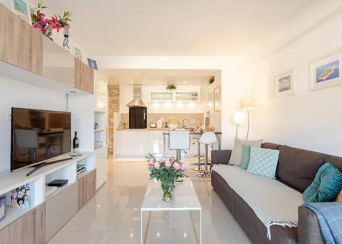 Cosy Lumineux 1 Chambre Calme Central-Terrasse 10 minutes Palais 5 min Centre Cannes