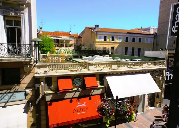 Arthur Properties Rue d'Antibes Cannes