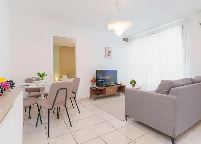 Le Gabin By Apirent #Centre-Ville #Airconditioning #Wifi Cannes
