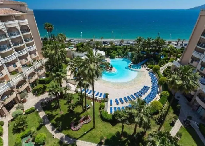 Cannes appartement vue mer , piscine
