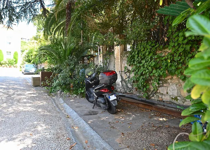 Cité Saint Paul Terrasse Parking AC Wifi SAUNA BBQ SPA Cannes