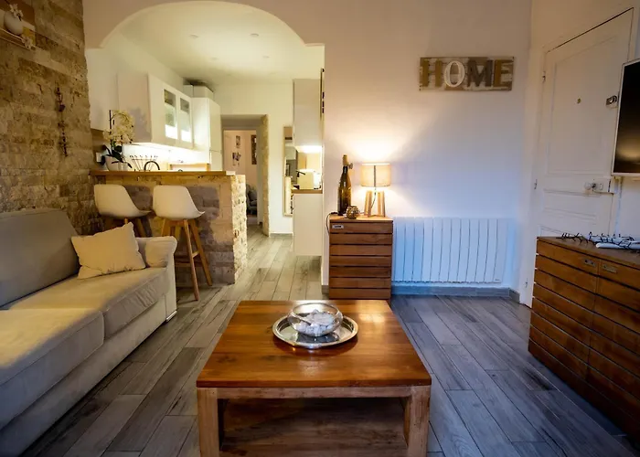 Appartement très cosy avec cour Cannes