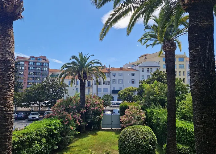 Centre Cannes beau deux pièces près de tout à pied