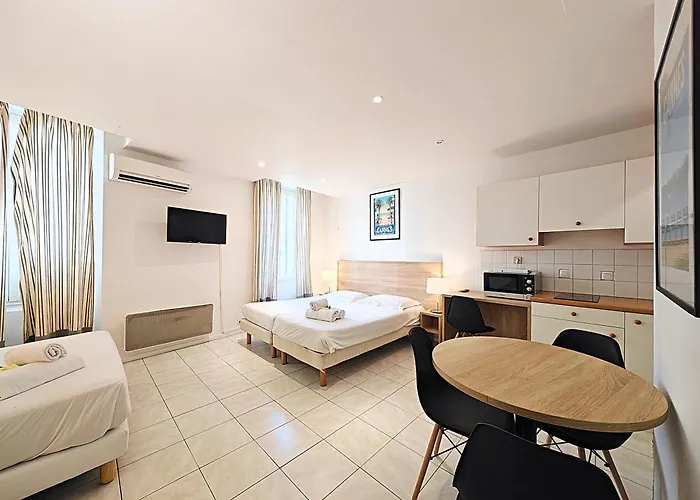 Appartement Viva Riviera 6 Rue Commandant André à Cannes