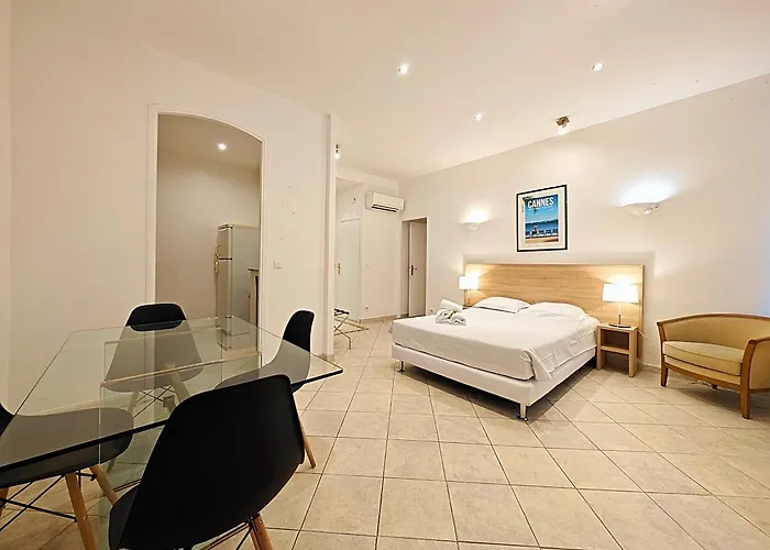 Appartement Viva Riviera 11 rue Commandant André à Cannes