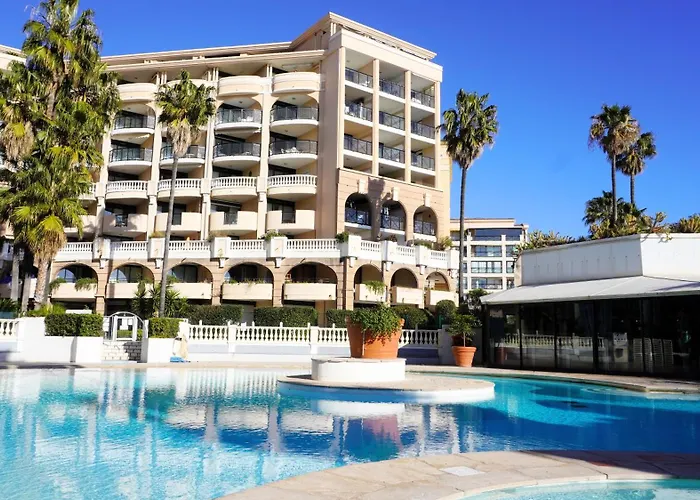 Appartement 556, Vue Mer et piscine By Palmazur Vacances Cannes
