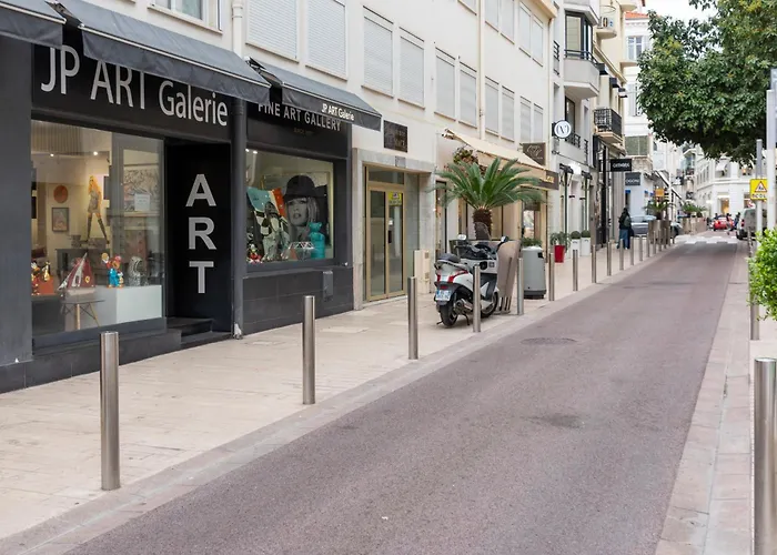 Lovely Renovated 45M2 In The Hearth Of Cannes