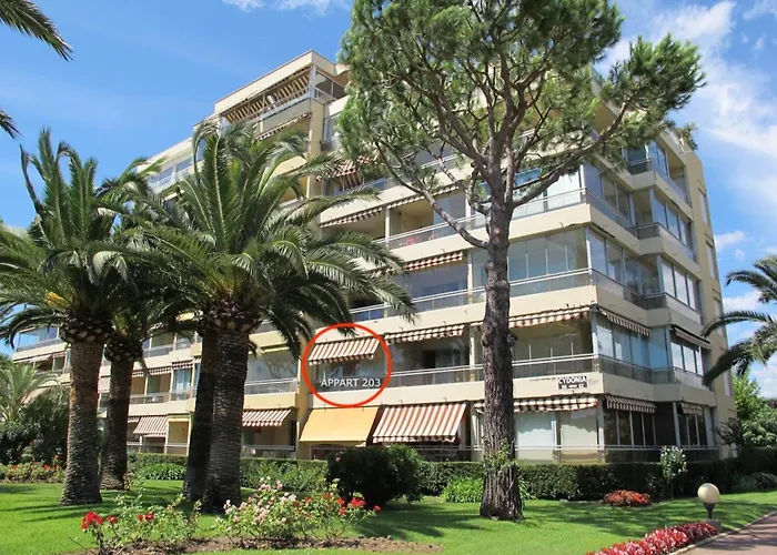 Appartement les pieds dans l'eau Cannes