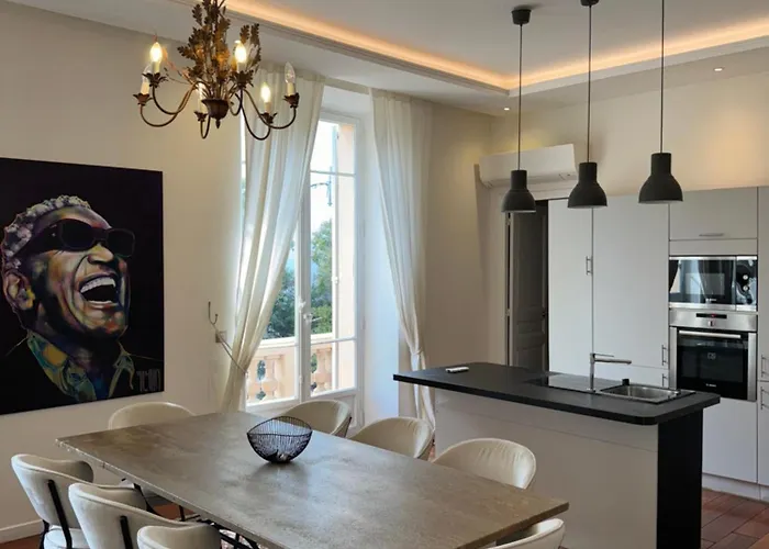 Ac-Free Parking - Contemporary 4 Bedroom Villa Apartment Cannes