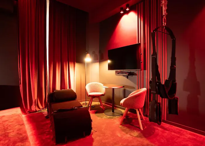 Évasion intime : Love Room de luxe à Cannes