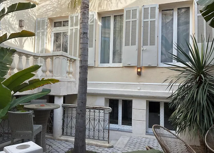Villa Les Fougeres Studio Jardin Cannes