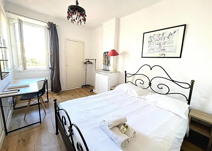 Appartement Viva Riviera - 10 Rue Commandant André à Cannes