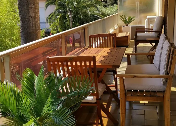 LE CHESTER - Terrasse&Clim - Croisette, Port Canto et centre à pied - Au calme Cannes